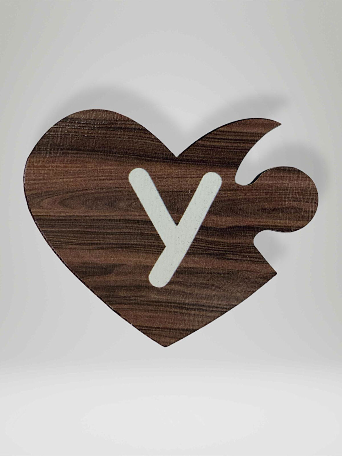 Y Harfi (Sol Parça) – Ahşap Puzzle Kalp Harf Magnet – Buzdolabı Süsü – İkili Uyumlu (kod:1045)