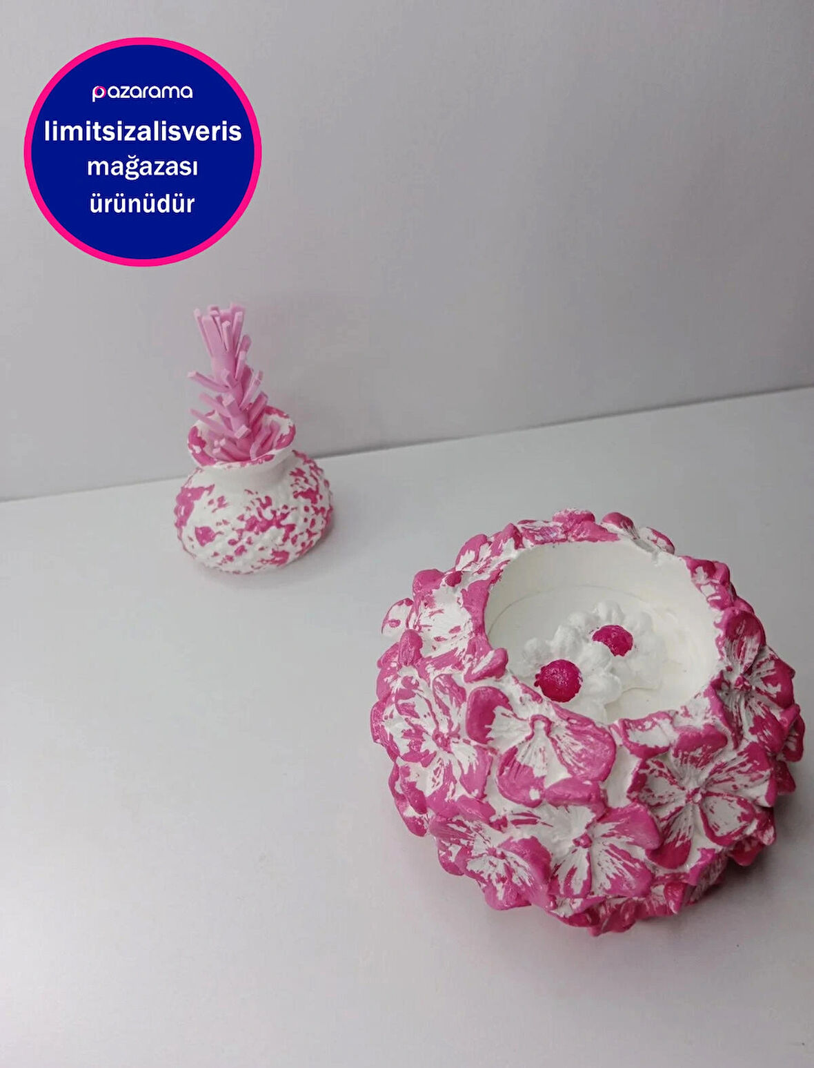 Minik Pembe Vazo Mumluk Takımı Çiçek Desenli Dekoratif Biblo