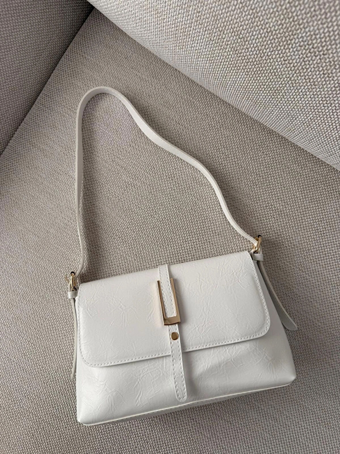 Gold Tokalı Kadın Omuz Çantası