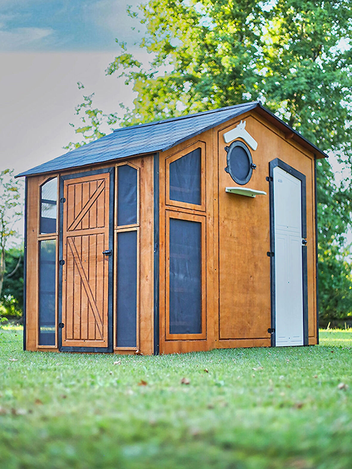 MANDU Ahşap Güvercin Kümesi