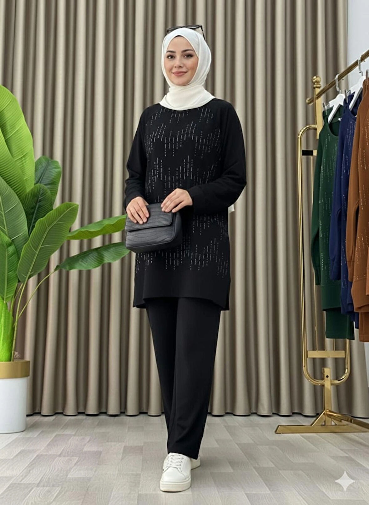 Taş Baskı Desenli Tunik Pantolon İkili Takım