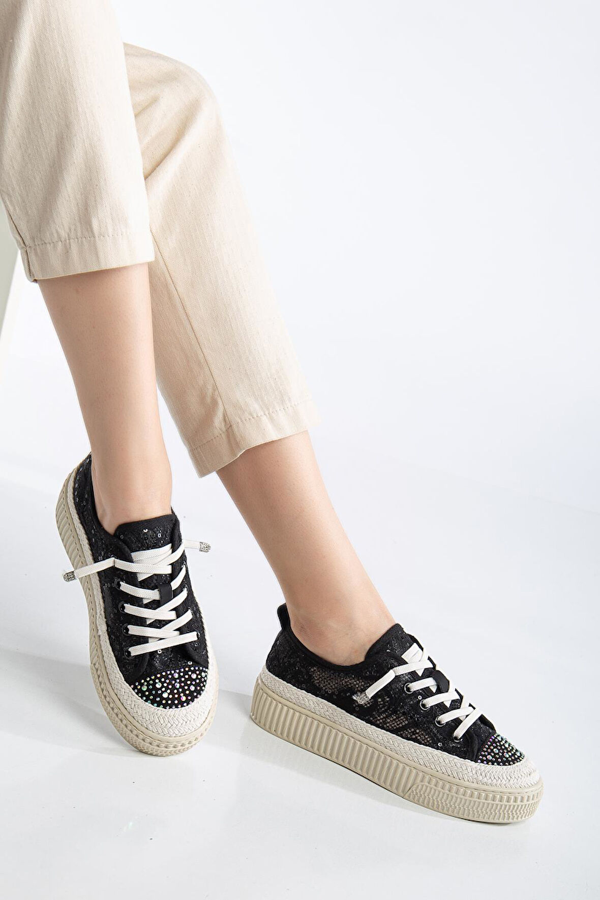 Suins Montero Model File Dantel Detaylı Kadın Spor Ayakkabı Sneaker