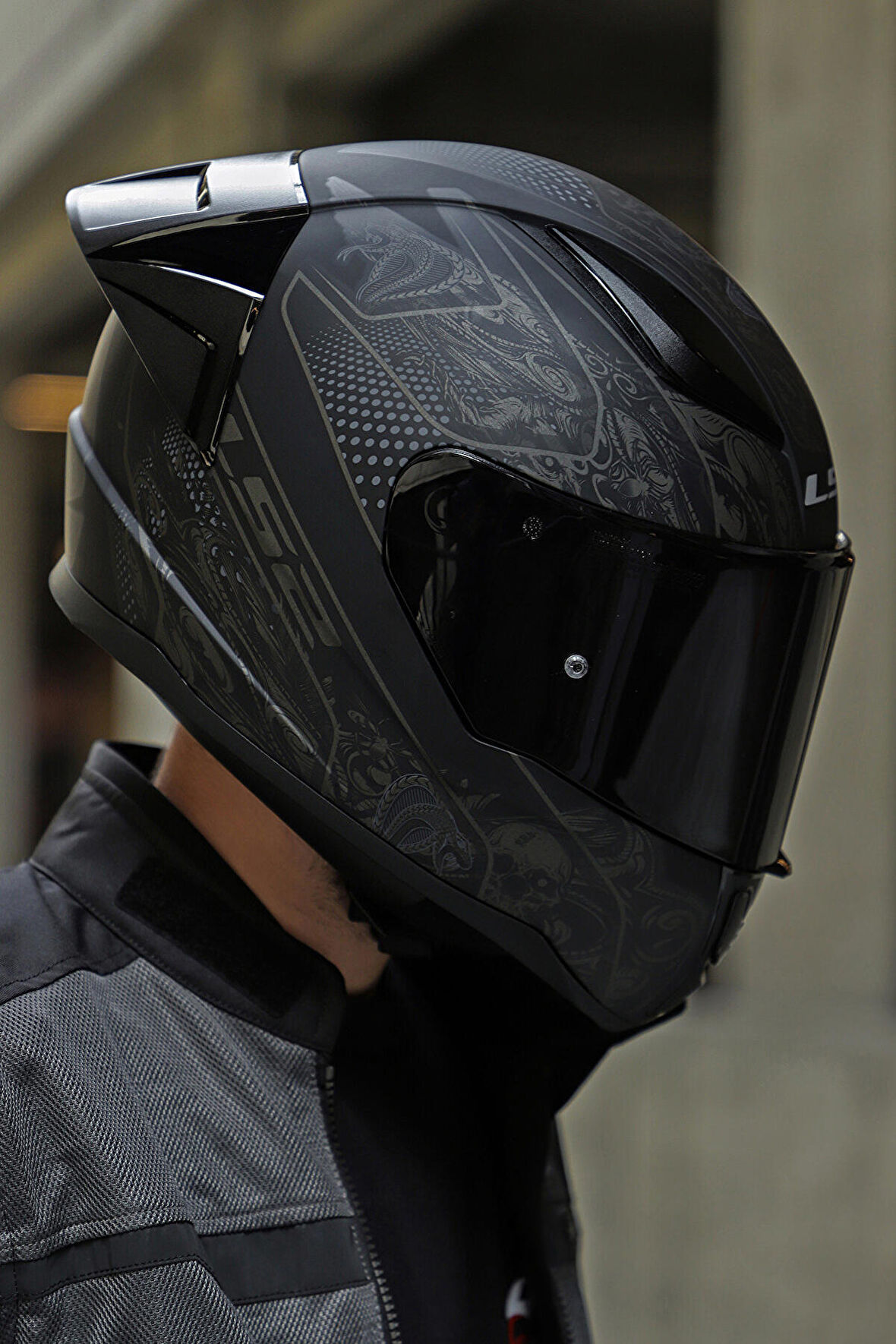 LS2 RAPID 2 RACE CRYPT MAT SİYAH KASK