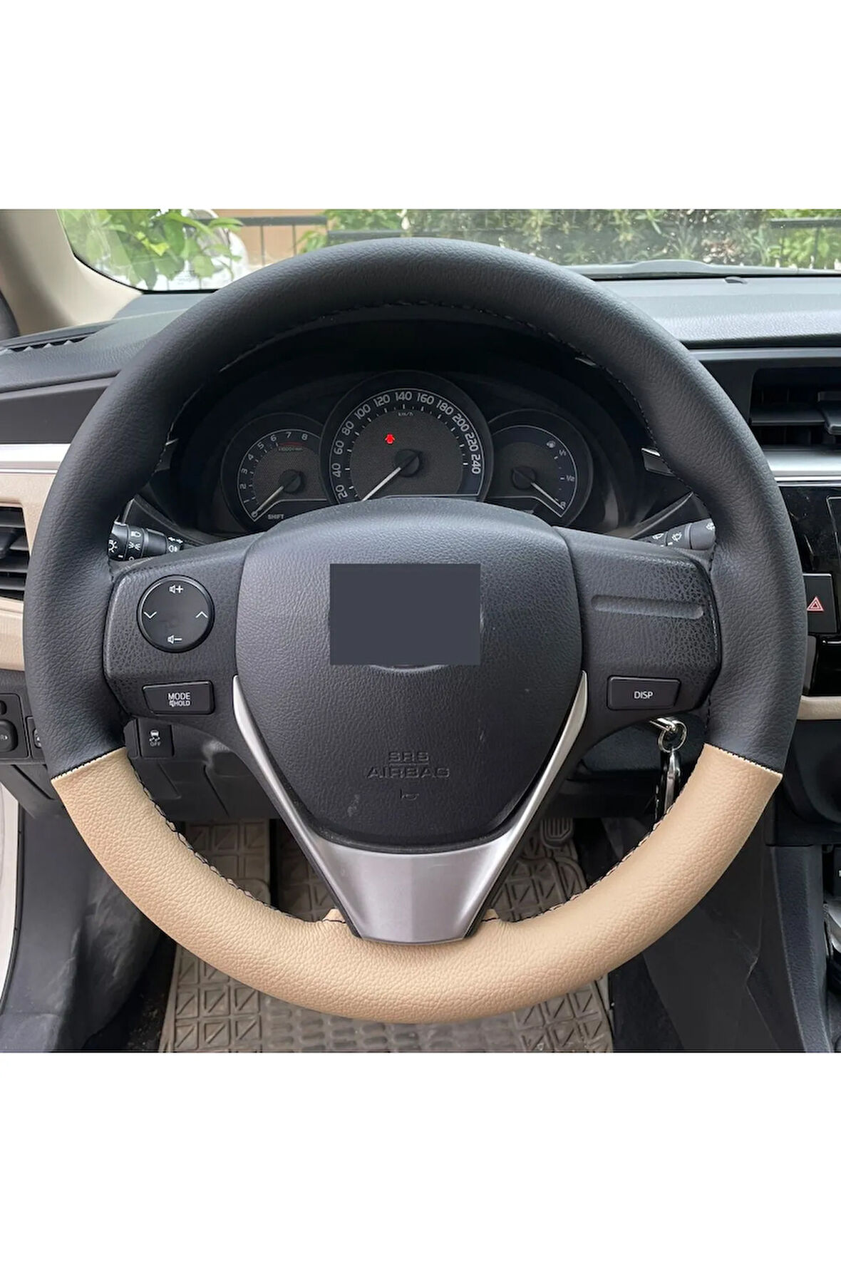 Toyota Auris Çift Renk Koyu Bej Desen Dikmeli Deri Direksiyon Kılıfı