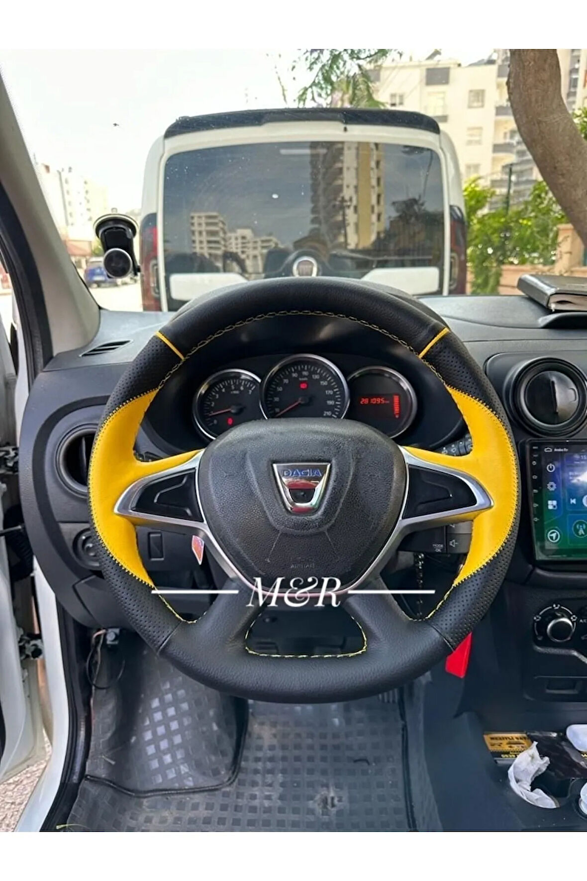 Dacia Stepway Orijinal Kaplama Spor Model Deri Direksiyon Kılıfı