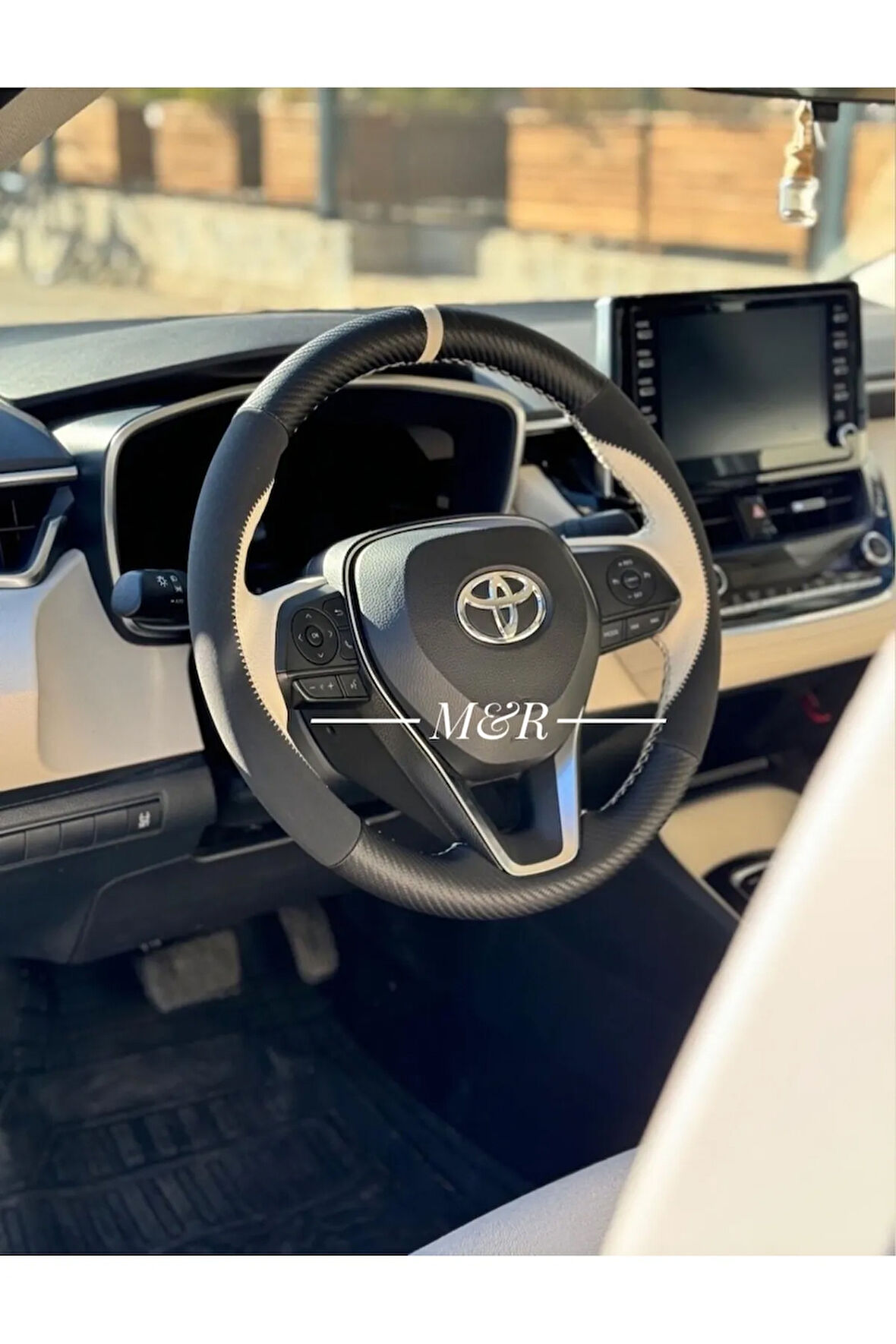Toyota Corolla Orijinal Kaplama Deri Direksiyon Kılıfı