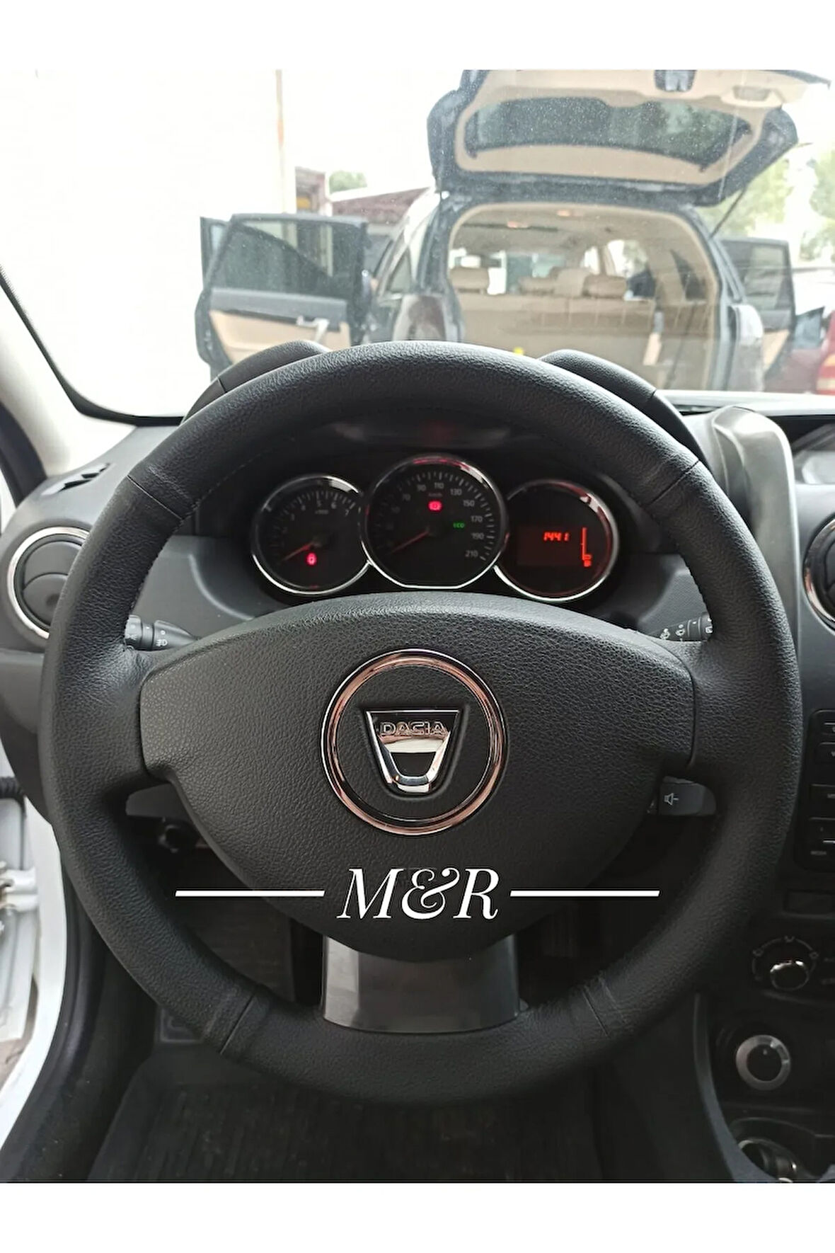 Dacia Kapakli Kaplama Deri Direksiyon Kılıfı