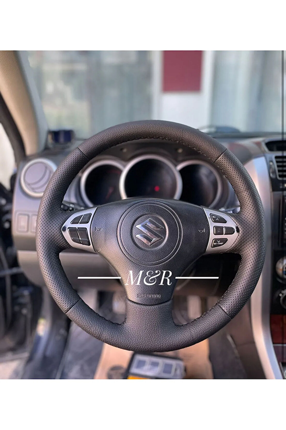 Suzuki Grand Vitara Orijinal Kaplama Deri Direksiyon Kılıfı