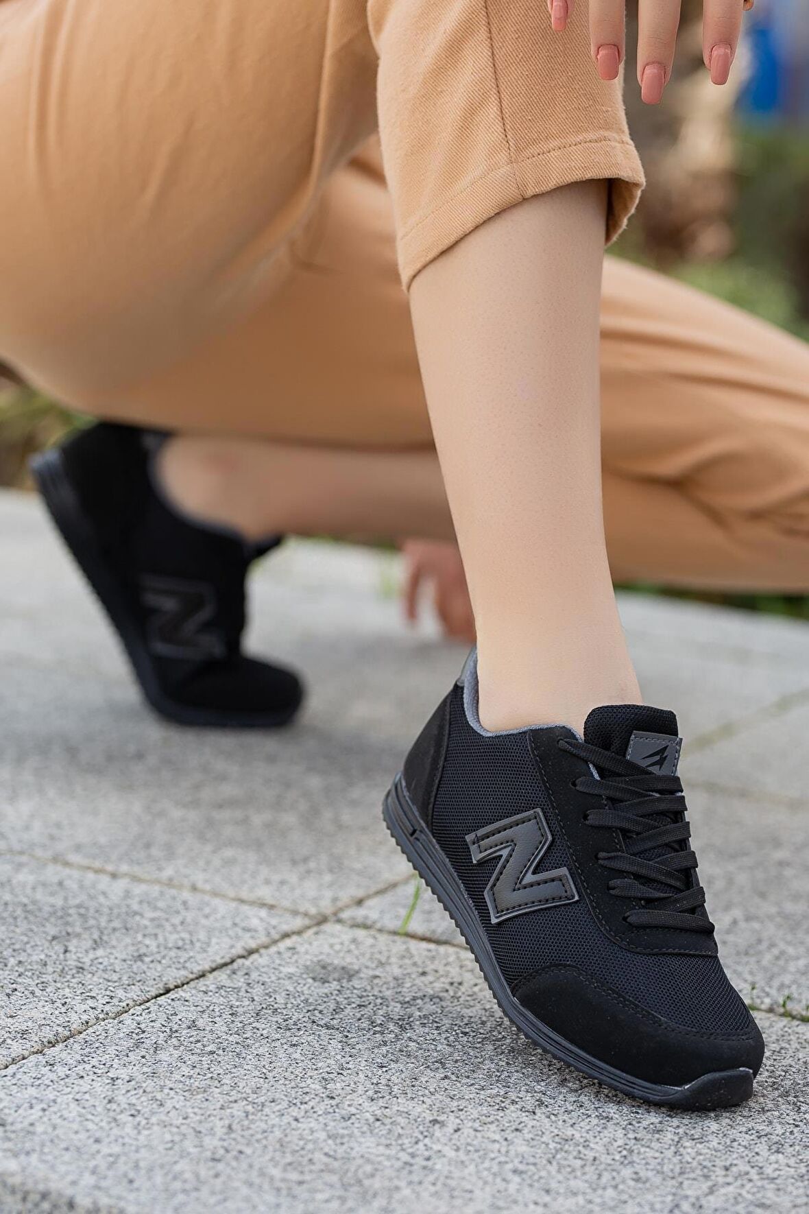 Kadın Siyah Füme Günlük Rahat Taban Comfort File Bağcıklı Hafif Esnek Yürüyüş Sneaker Spor Ayakkabı