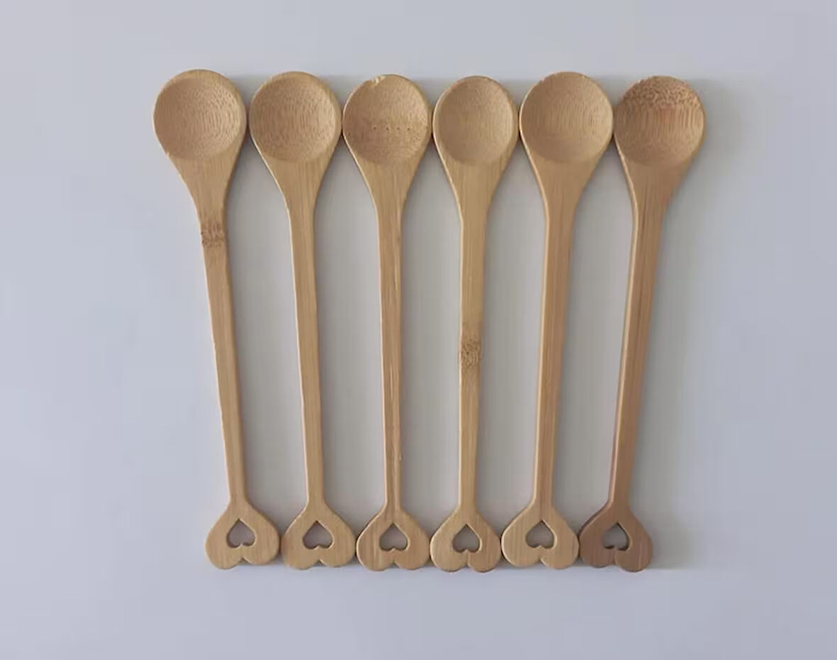 Ahşap Kaşık Kalp Desenli 14cm