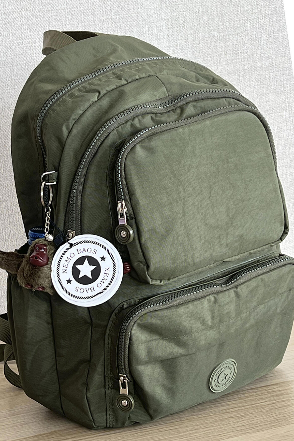 NEMO BAGS Unisex Haki Orta Boy Sırt Çantası Suya Dayanıklı 18l Okul Çantası Laptop Çanta Seyahat Spor /  40X30X15
