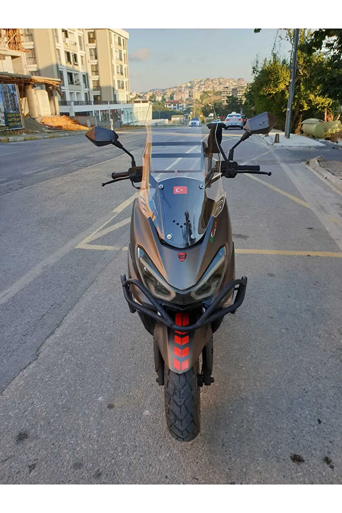 RKS Newlight 125 Siperlik Ön Cam 2021-2022 Model 65cm Şeffaf Renkli 4mm PRO MODELE UYMAZ