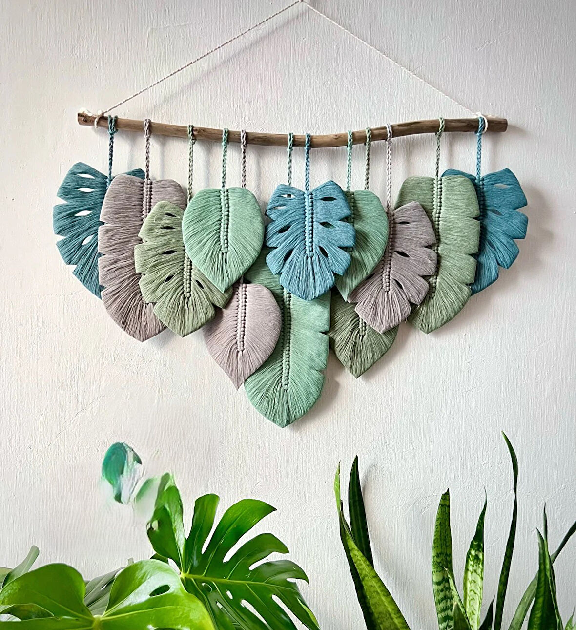 Ninastore Makrome Duvar Süsü Yaprak Şeklinde Dekoratif Hediyelik 