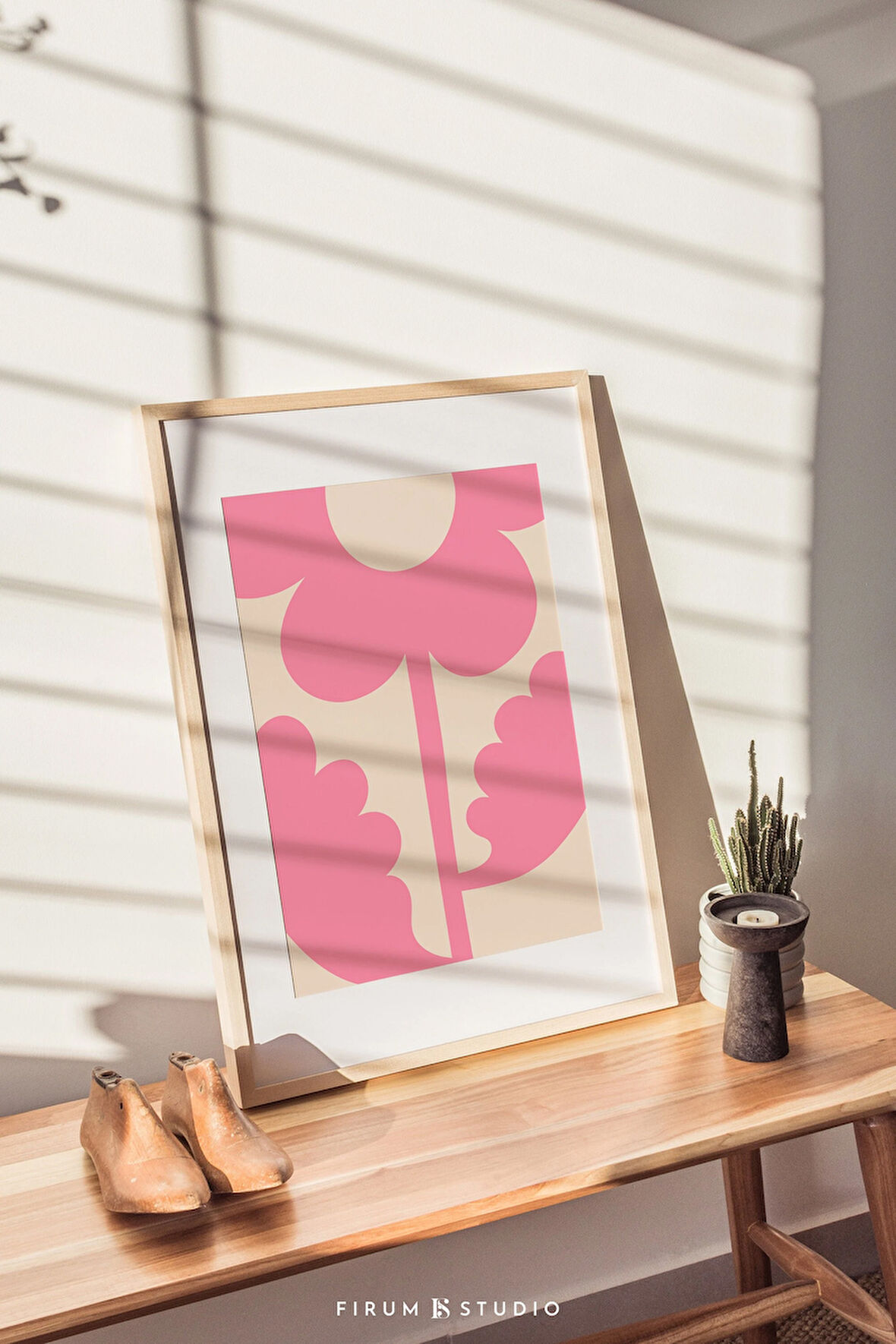 Canlı Çiçek Sanatı, Barbiecore Estetiği, Pembe Duvar Dekoru