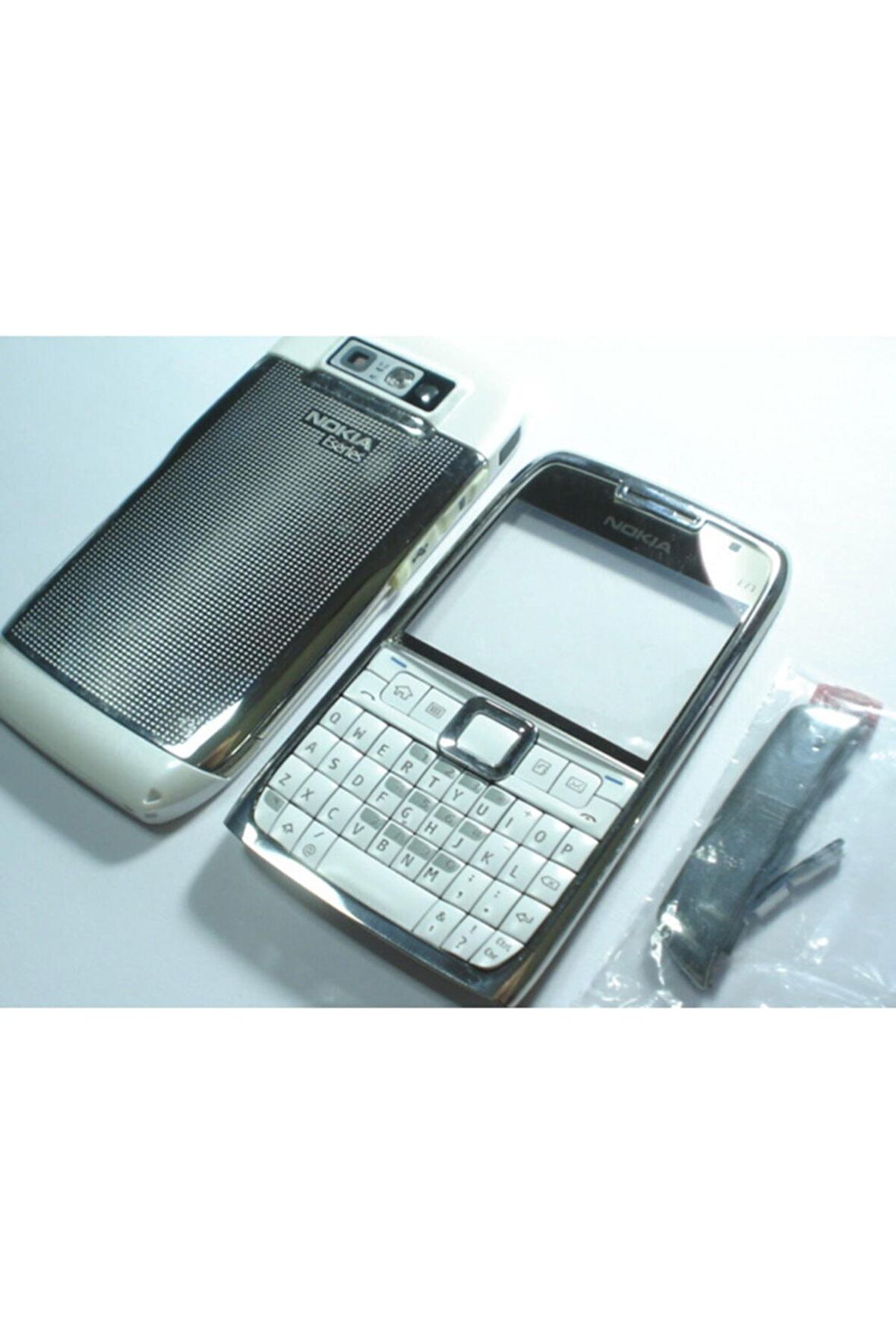 Nokia E71 Kasa Kapak Ve Tuş Takımı