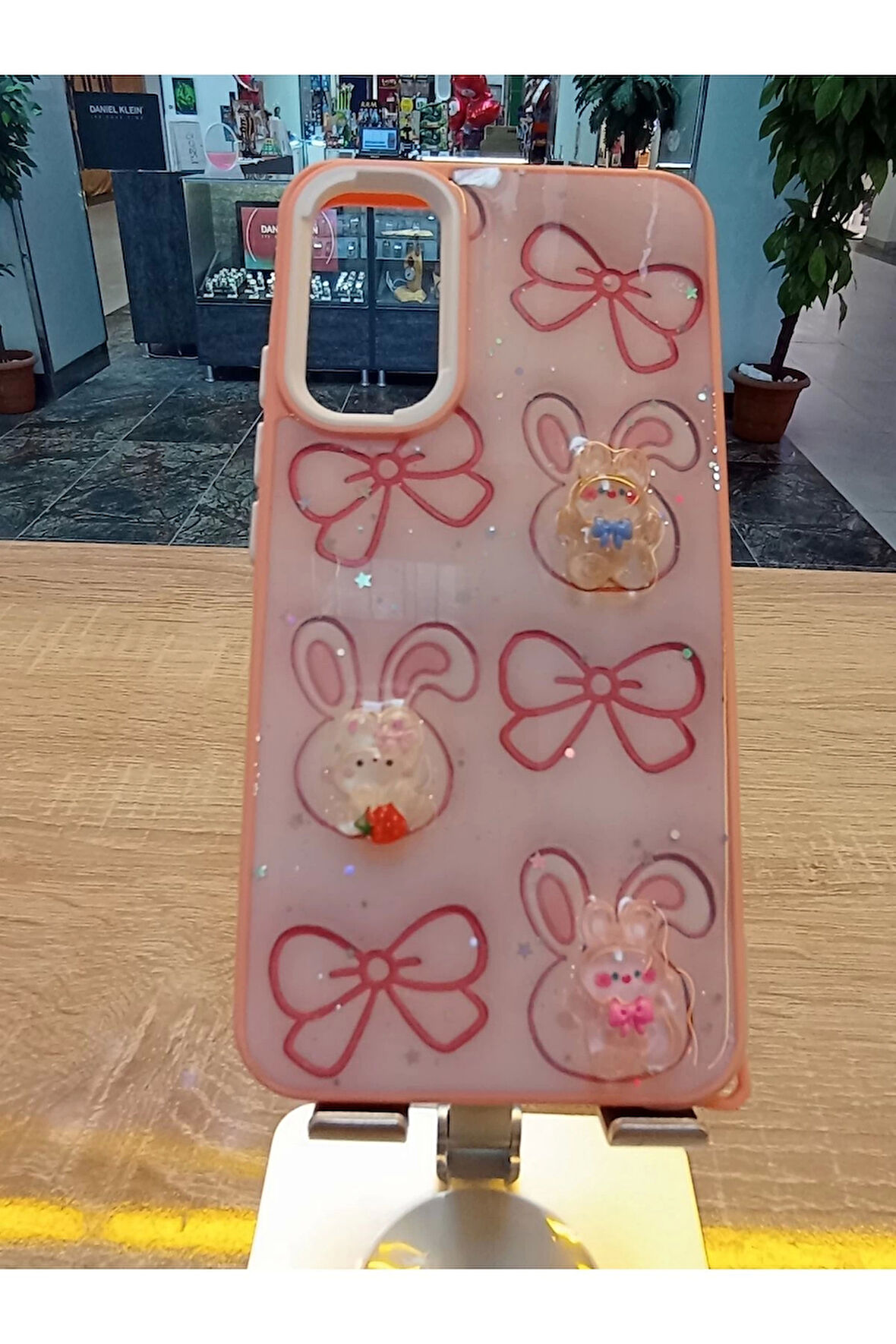 Xiaomi Redmi Note 11 Pro Uyumlu Kabartma Figürlü Darbe Korumalı Kapak Renkli Kılıf