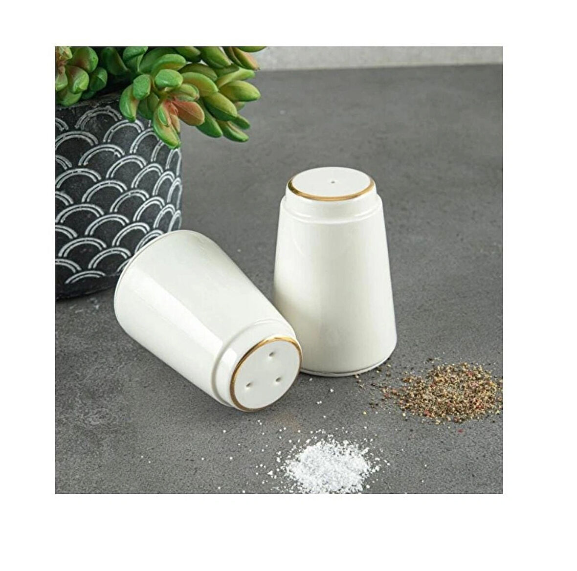 Altın yaldızlı porselen Tuzluk Biberlik