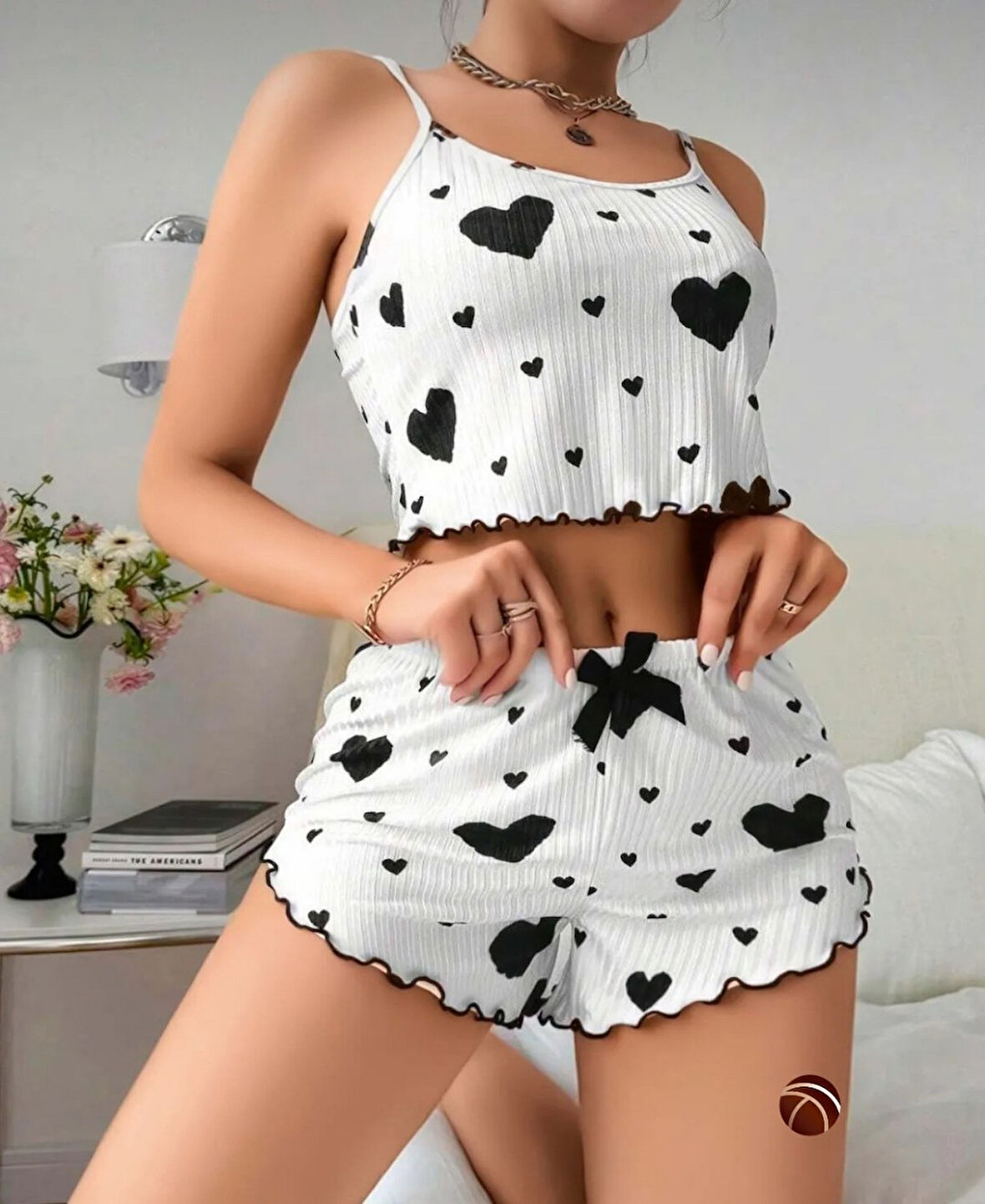 Lily Kırmızı/Siyah Kalp Desenli Kurdele Detaylı %100 Pamuk İnce Askılı Büstiyer Şort Takım