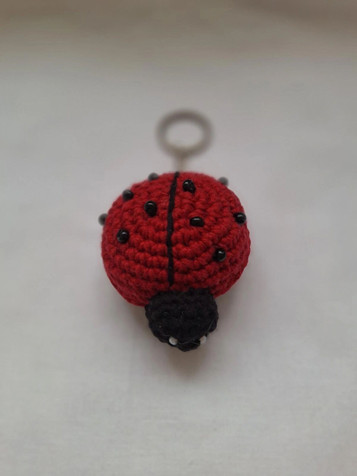 Amigurumi El Örgüsü Uğur Böceği Anahtarlık