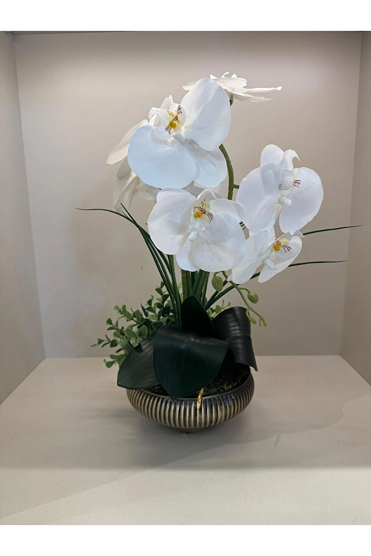 Yapay Orkideli Küçük Boy Çizgili Yassı Vazo No:1