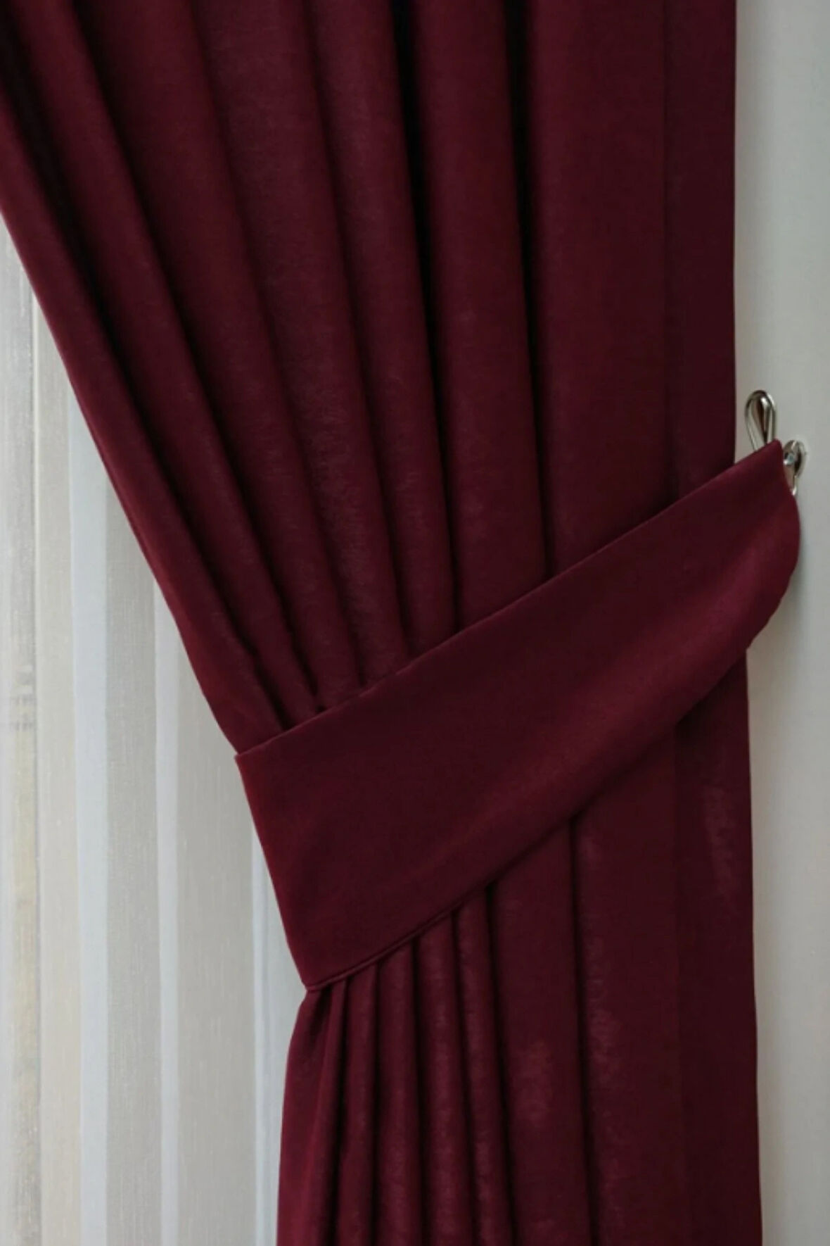 Soft Kumaş Fon Perde Sık Pileli Bordo Perde