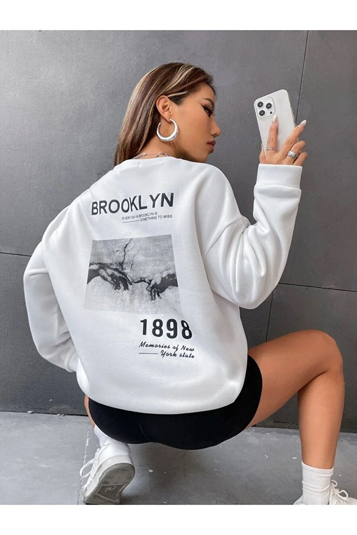 Unisex Kahve Brooklyn Sırt Baskı Oversize Bisiklet Yaka Sweatshirt