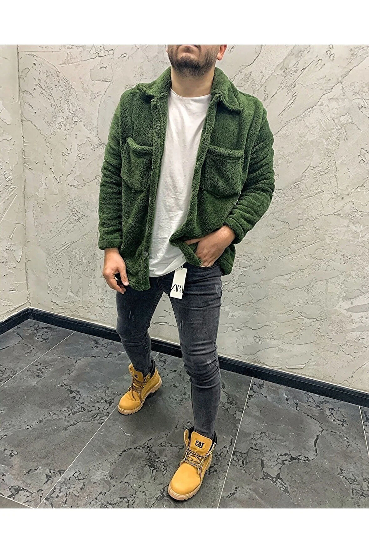 Erkek Yeşil Renk Düğme Detaylı Ve Rahat Giyim Cepli Pelüş Ceket