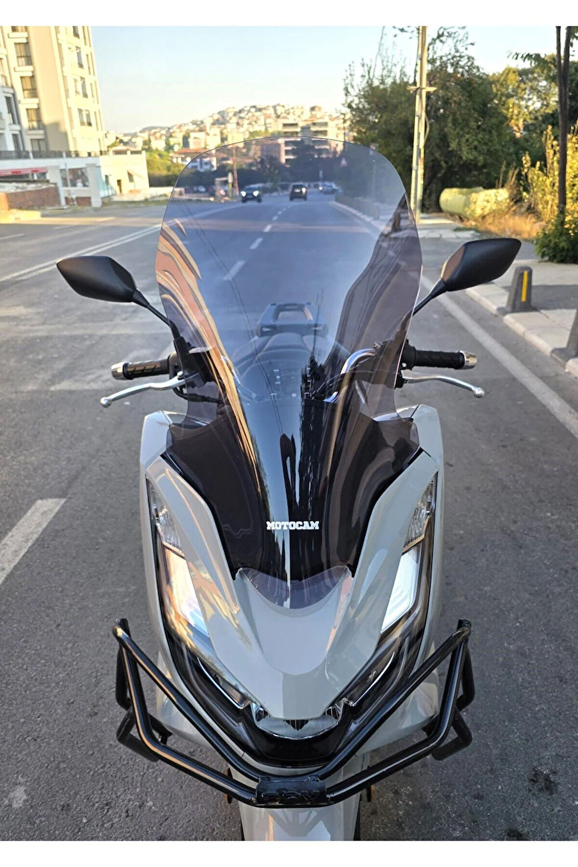 MOTOCAM Honda PCX Siperlik Ön Cam 2021-2024 Model 65cm Füme Renkli 4mm