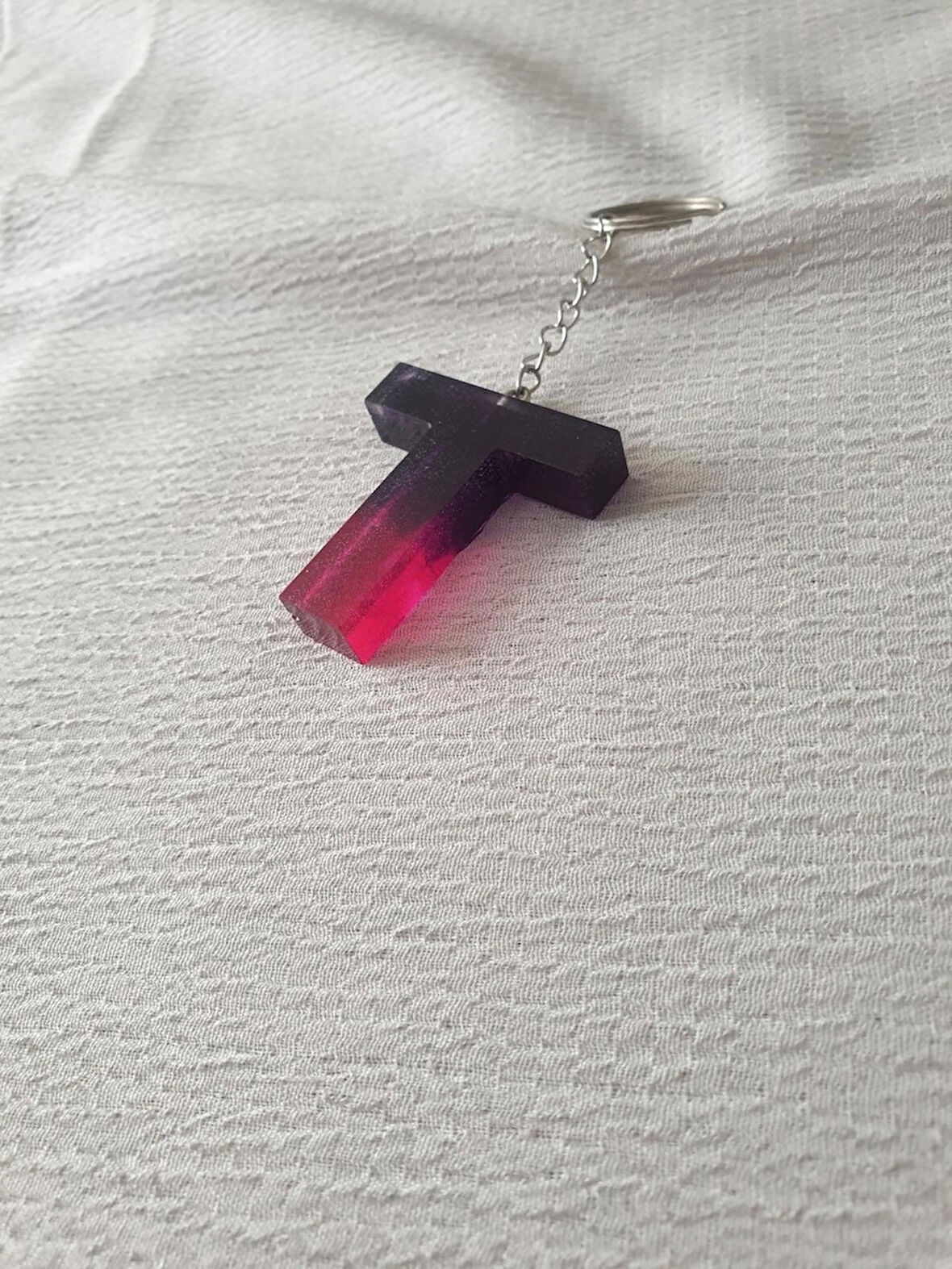 Epoksi Mor Pembe T Harf Anahtarlık