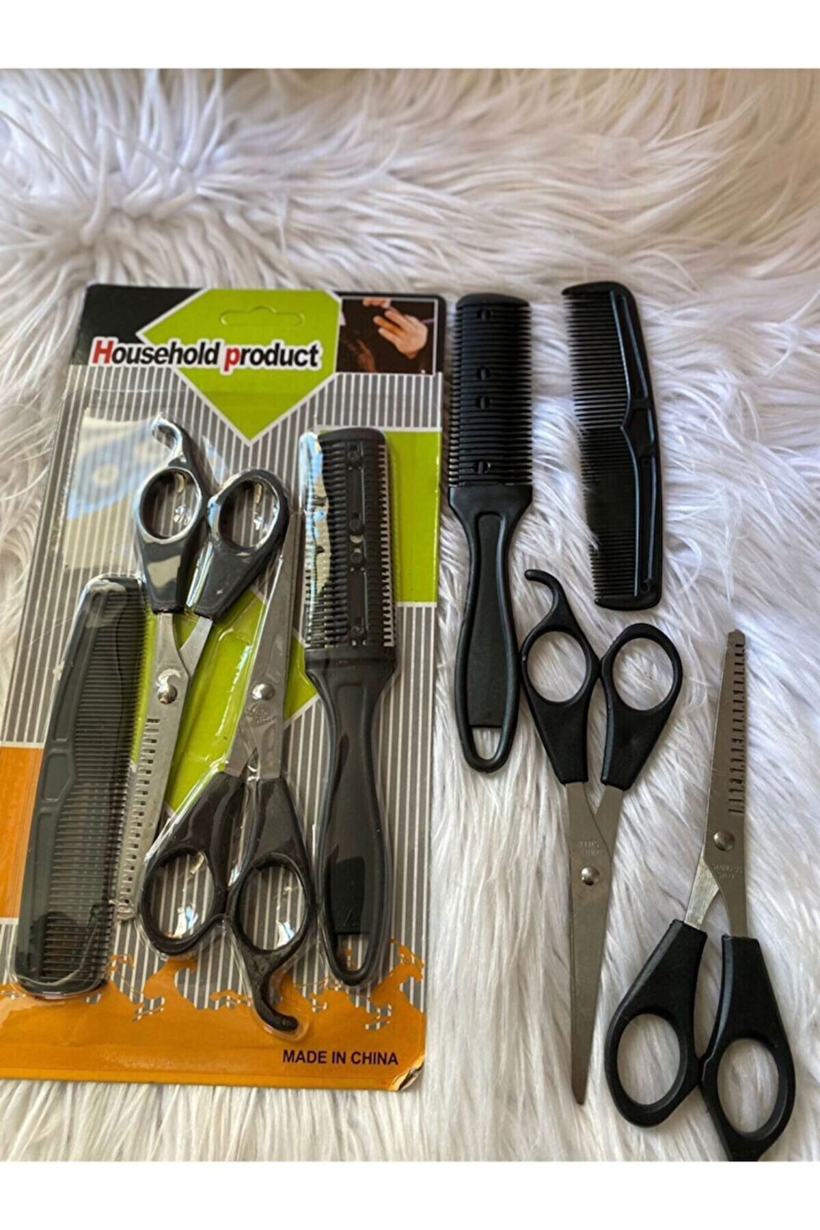 4 Parça Berber - Kuaför Tıraş Seti ( Ara Makas - Tarak- Jiletli Tarak- Makas )