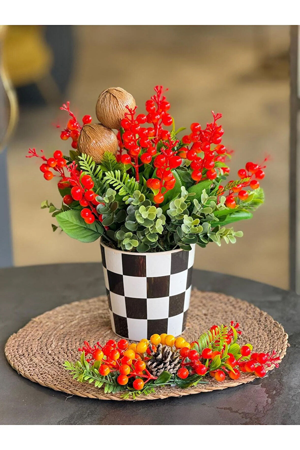 Yapay Turuncu Kokinalı Damalı Seramik Vazo + Hasır Supla