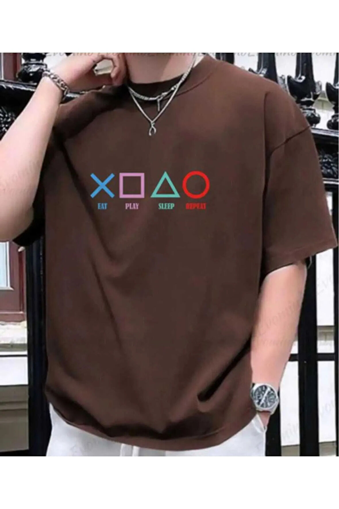 malkoçbey play game baskılı oversize unisex basic t-şihirt