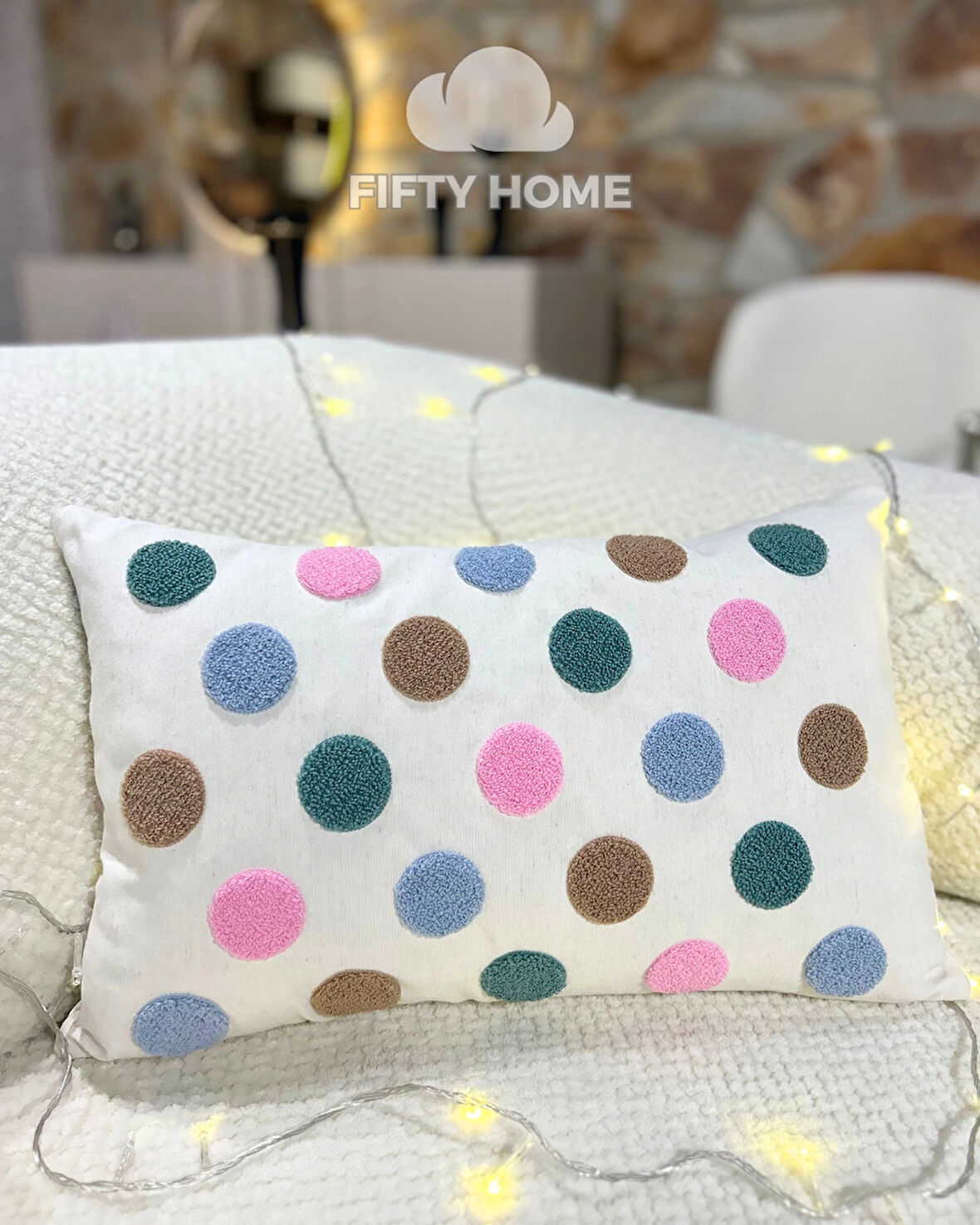 1 adet Punch kırlent kılıfı peluş çocuk yastığı - punch yastık kılıfı 43 x 43