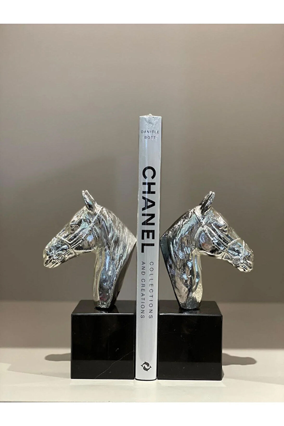 Pirinç At İkili Kitap Tutucu Gümüş