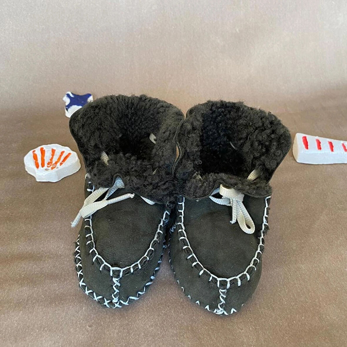 Unisex Bebek %100 Hakiki Deri El Yapımı Bebek Patiği | Yumuşak, Sıcak ve Rahat Ayakkabı Haki