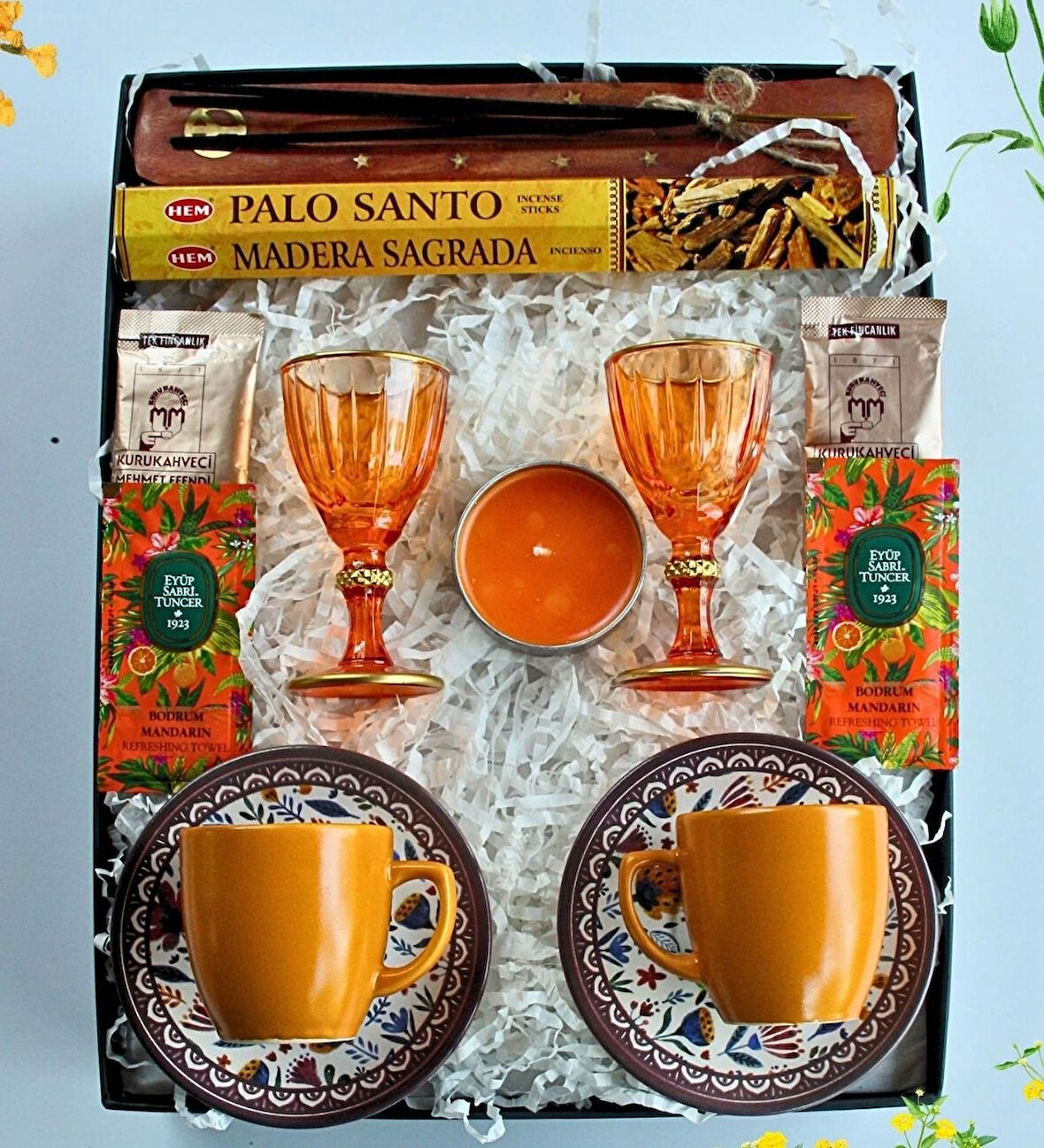 Premium Hediye Seti Kahve fincanı & Kristal Bardak & Kokulu Mum & Tütsü Seti