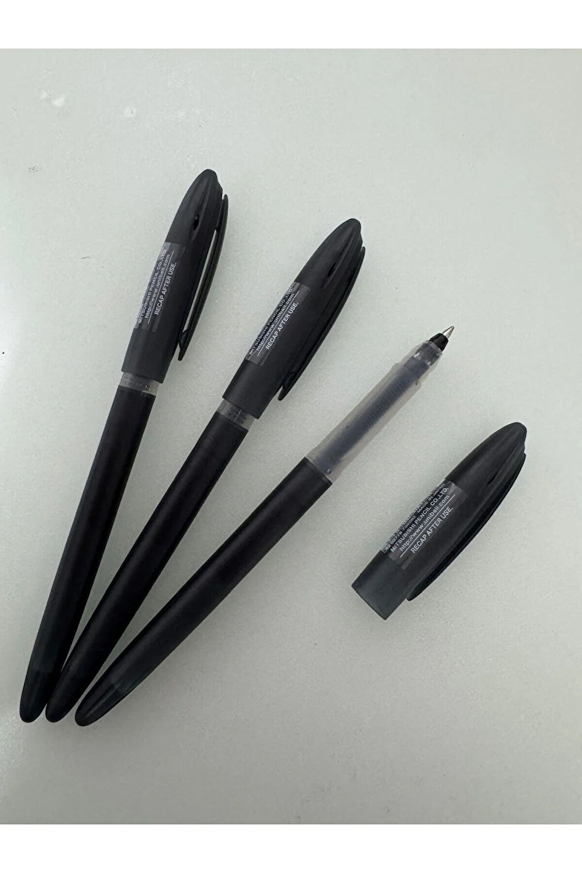 Roller Kalem Signo Gelstick Jel Bilye Uç 0.7 MM Siyah (3 Adet)