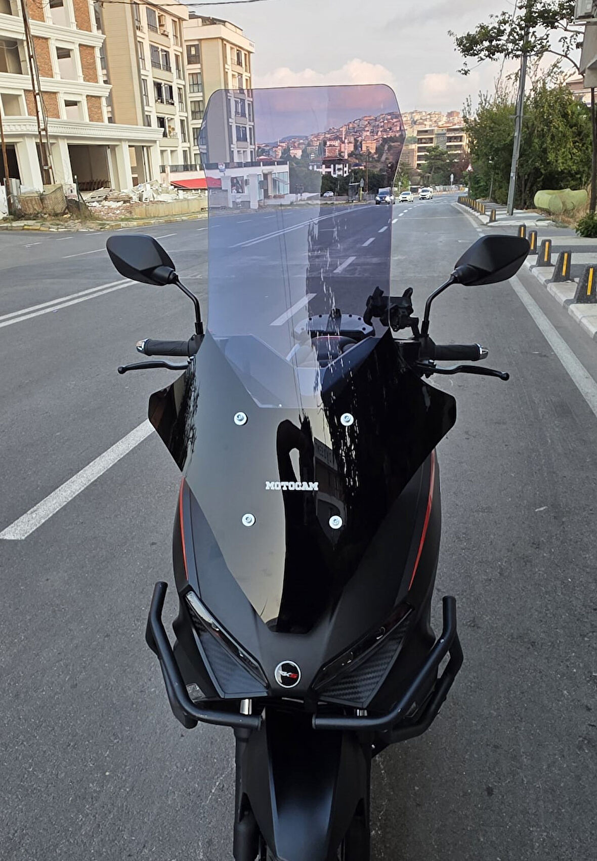 MOTOCAM RKS Lince 125 Siperlik Ön Cam 2021-2025 Model 78cm Füme Renkli 4mm UZUN CAM