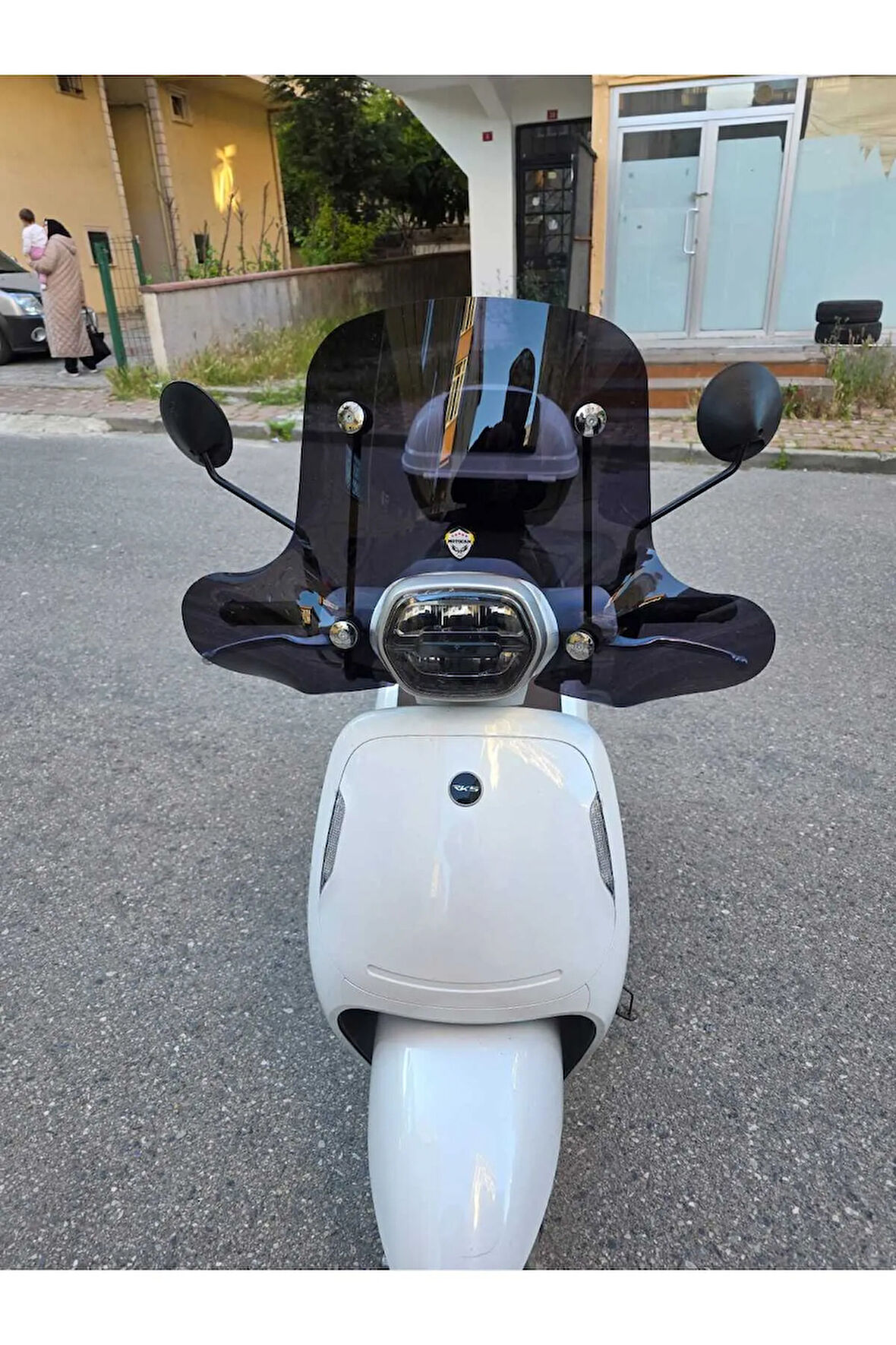 MOTOCAM RKS VPS 125 Siperlik Ön Cam 2022-2025 Model 42cm Siyah Renkli 4mm