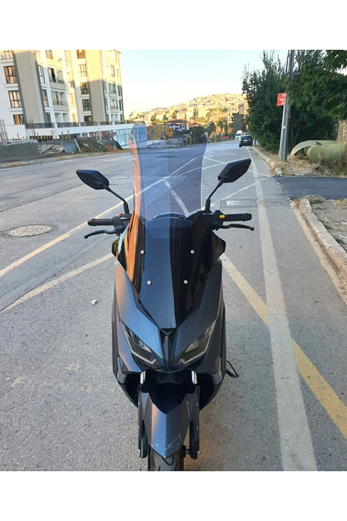 MOTOCAM Revolt RSX5 Siperlik Ön Cam 2022-2025 Model 78cm Füme Renkli 4mm