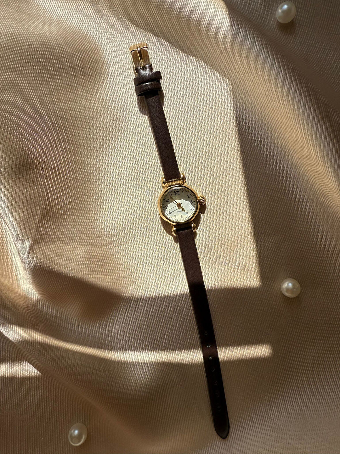 Retro Minimal Deri Kordon Vintage Kadın Kol Saati