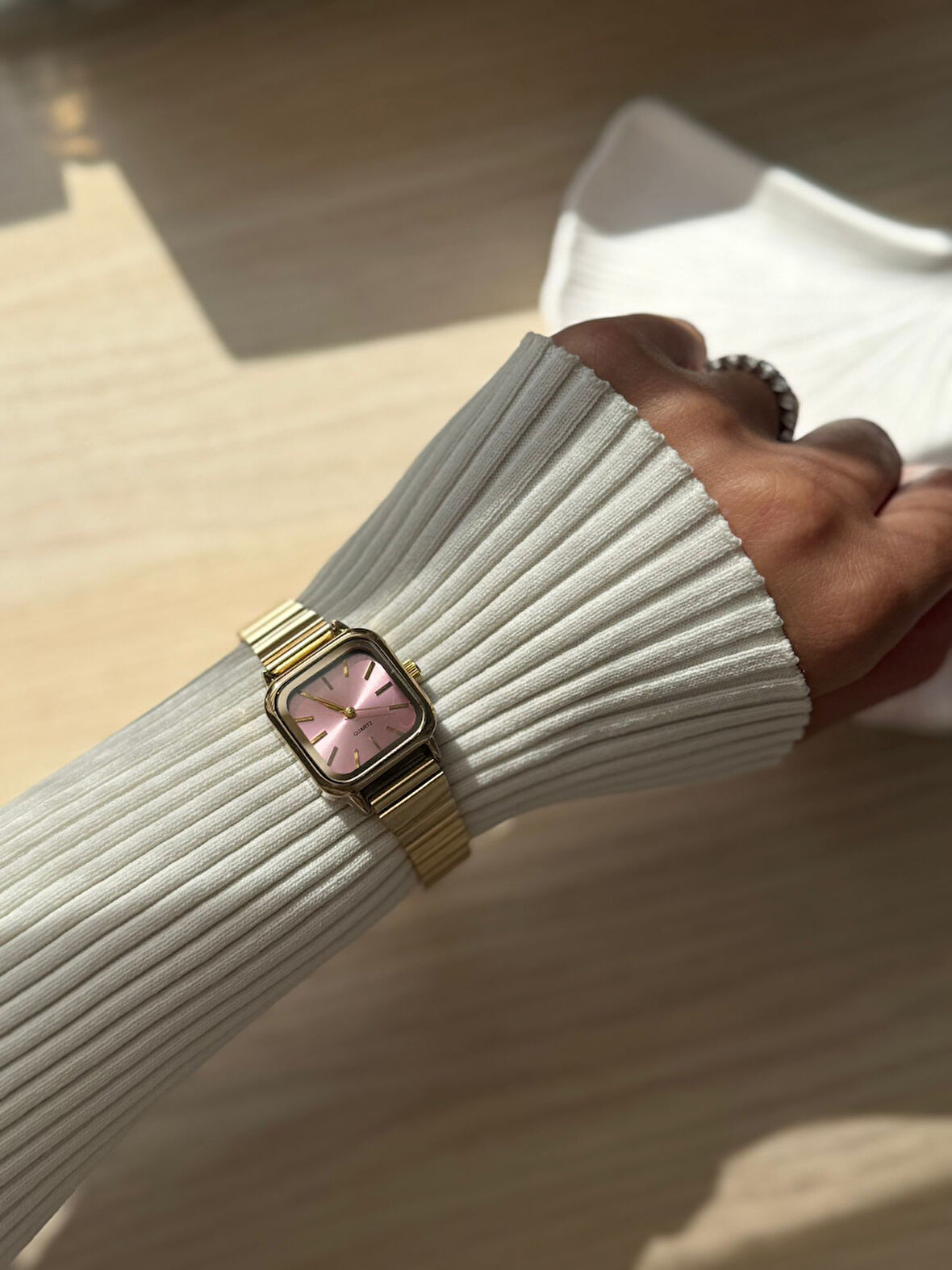 Retro Minimal Metal Kordon Vintage Kadın Kol Saati