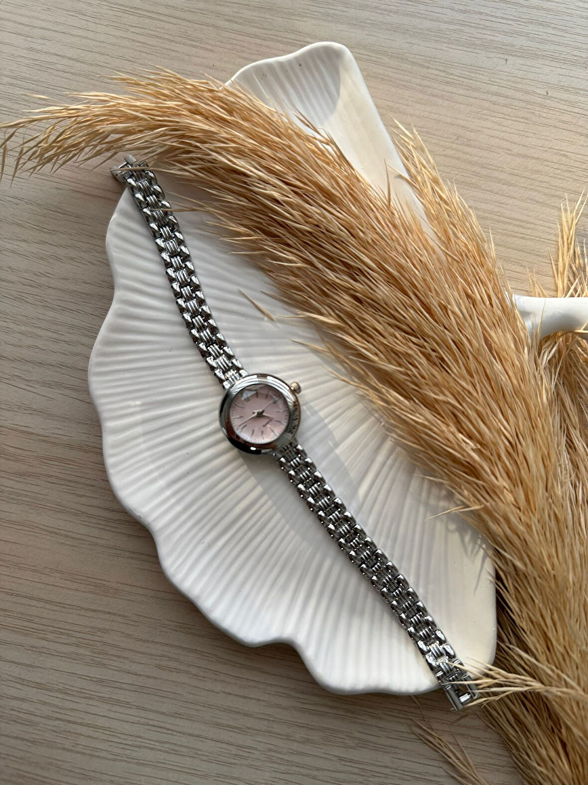 Retro Minimal Hasır Kordon Vintage Kadın Kol Saati