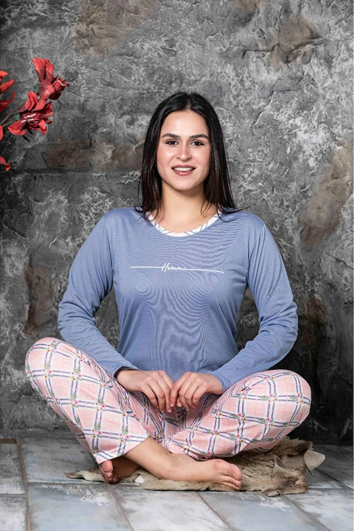 Lukitus Uzun Kol Pijama Takımı Pamuklu Sıfır Yaka