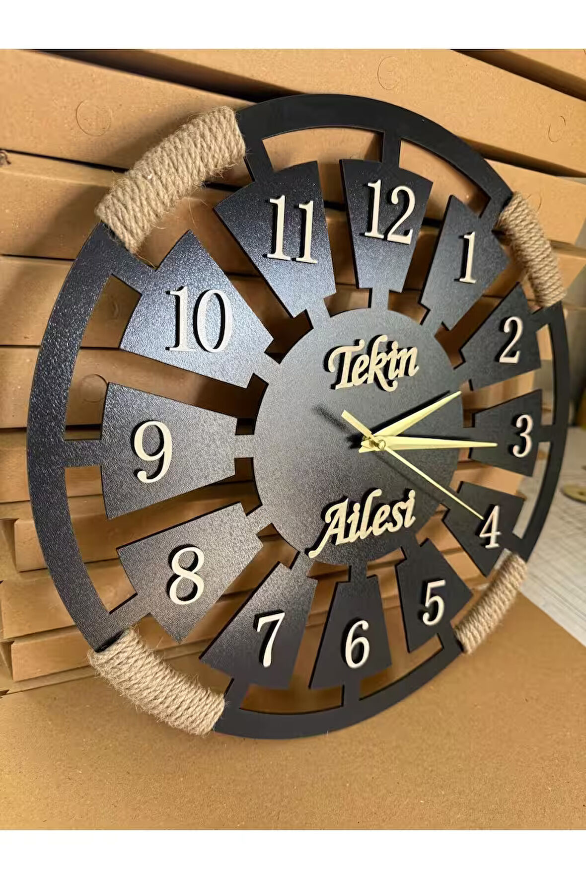 Kişiye Özel isimli Ahşap Dekoratif Halatlı Duvar Saati