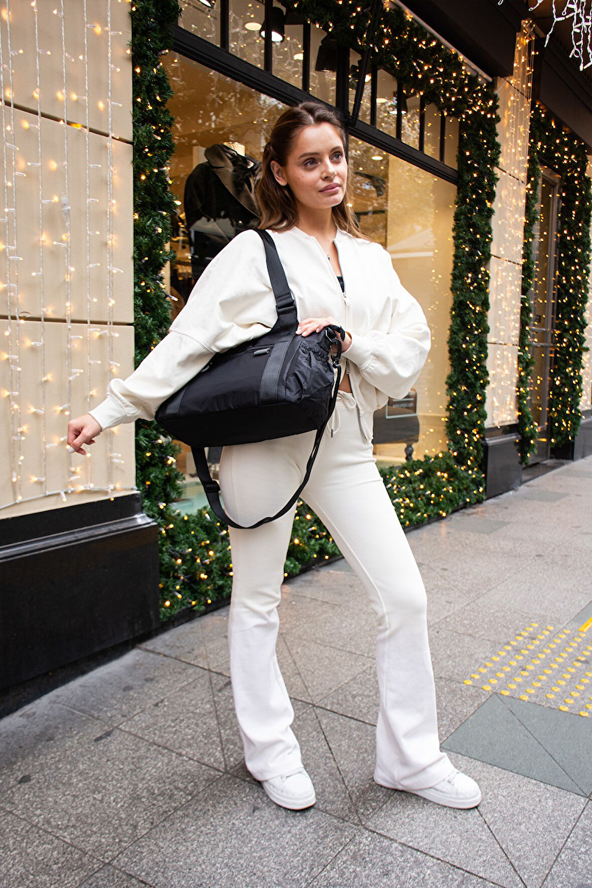 Sanmorris Hafif ve Dayanıklı Paraşüt Kumaş El Ve Çapraz Askılı Çok Bölmeli Çanta