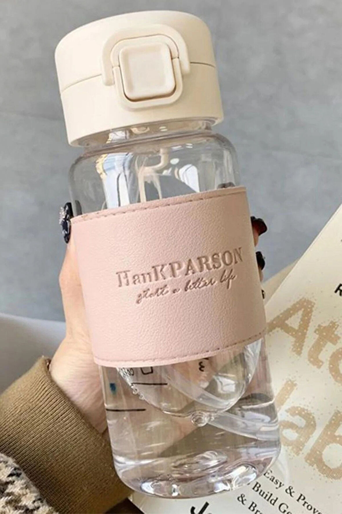 500 ML Pipetli Plastik Su Şişesi (Deri Görünümlü Kaplamalı Taşınabilir Sızdırmaz) - Öğrenciler Uygun