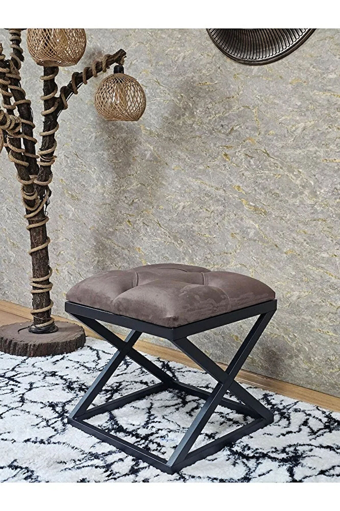 Siyah Boyalı 45 cm x 45 cm Çaprazlı Puf Bench Oturak Kahverengi Renk 45 x 45 Boyut/Ebat