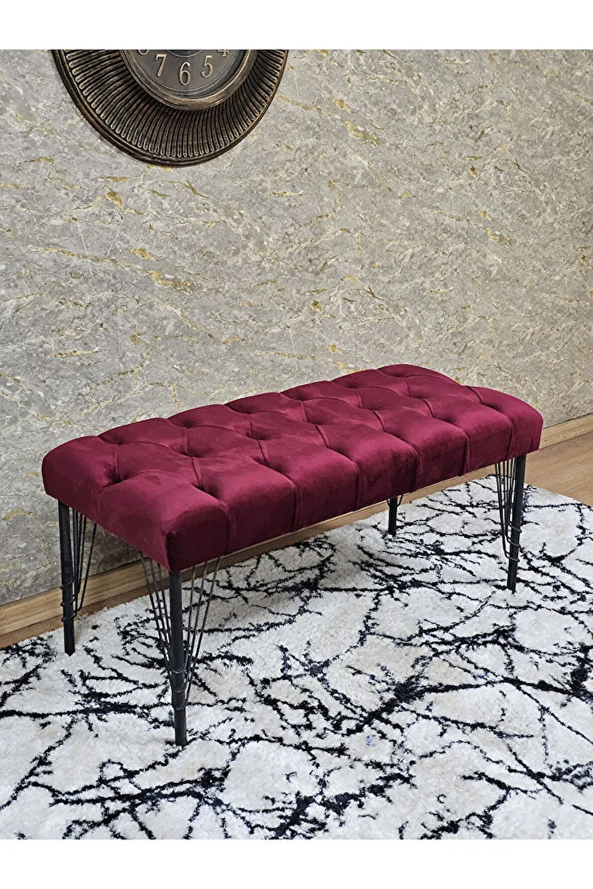 Siyah Boyalı Tel Ayaklı 90 cm Puf Bench - Puf - Bench - Kasalı Oturak - Oturak - Yatak Ucu Puf Bordo Renk 90 x 41 Boyut/Ebat