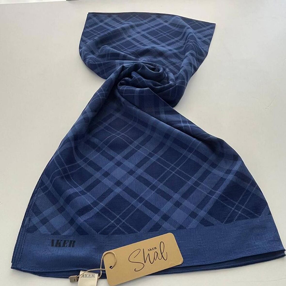 Saks Mavisi Aker Ekose Şal
